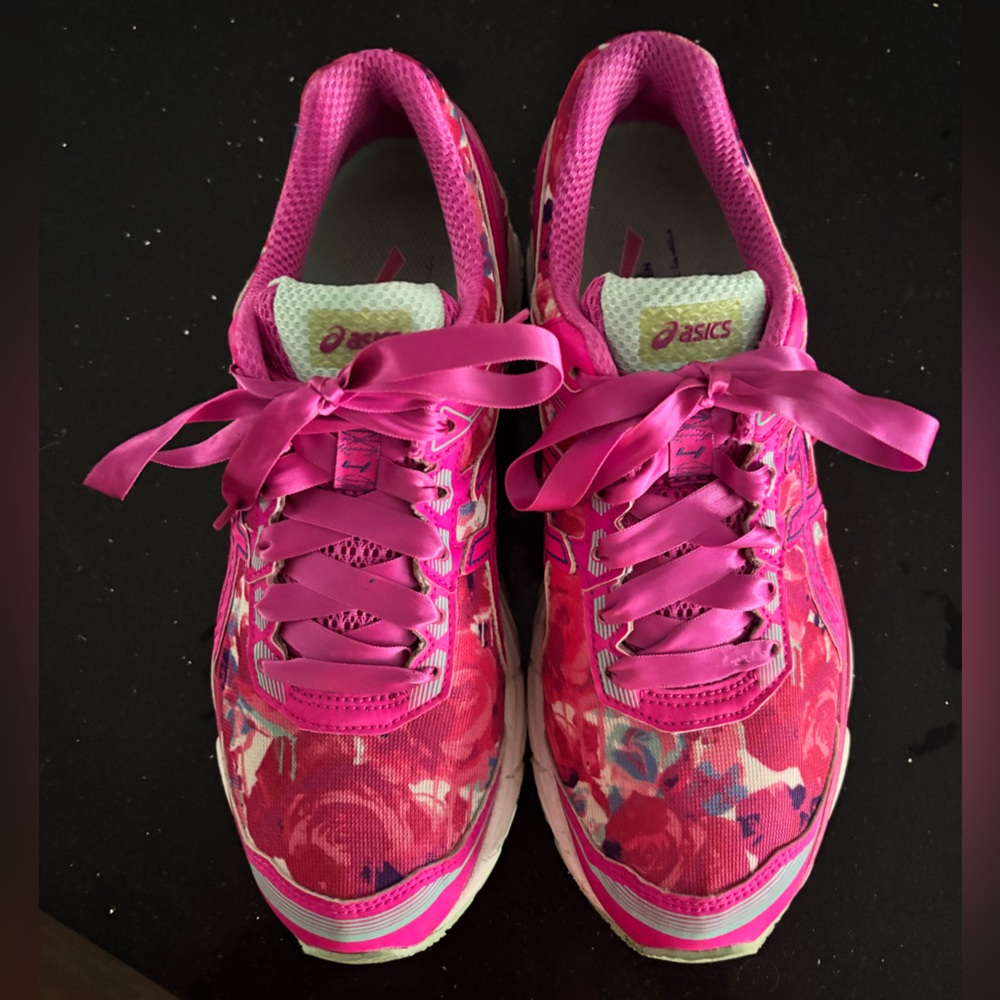 Asics Gel GT1000 Hot Pink Breast Cancer Awareness Women’s Sneakers Size 7.5